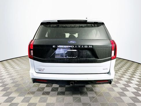Certified 2025 Ford Expedition Max Active image 10