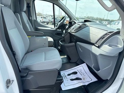 Used 2019 Ford Transit 150 148 Low Roof RWD image 21