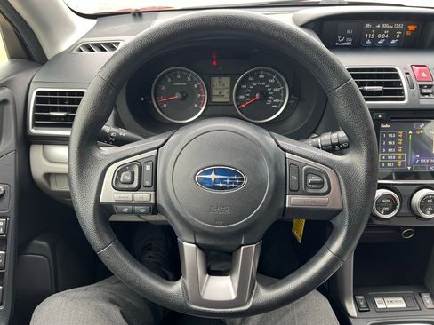 Used 2017 Subaru Forester 2.5i Premium w/ All-Weather Package image 18