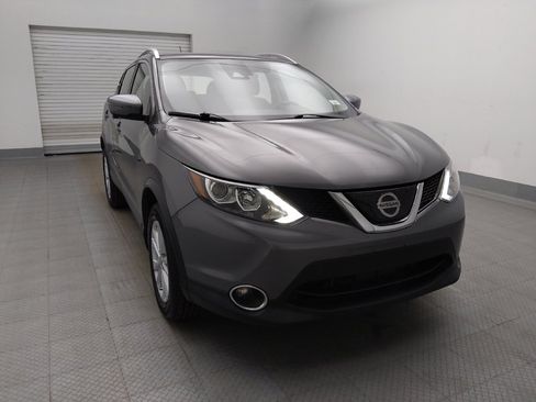 Used 2019 Nissan Rogue Sport SV w/ Technology Package FWD image 14