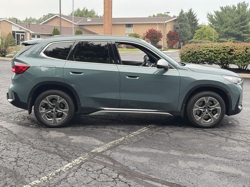 Used 2024 BMW X1 xDrive28i w/ Technology Package AWD/4WD image 4