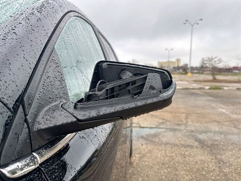 Used 2024 Chevrolet Equinox LT image 11