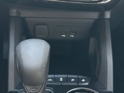 Used 2024 Chevrolet TrailBlazer LT w/ Driver Confidence Package FWD image 26