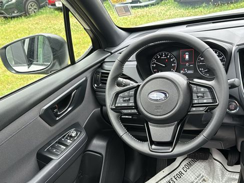 Certified 2025 Subaru Forester Premium AWD/4WD image 23
