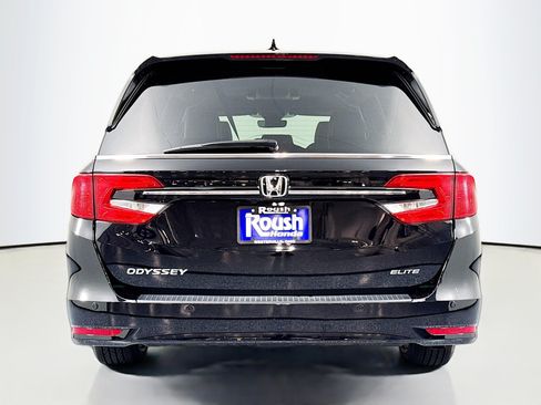Certified 2024 Honda Odyssey Elite image 6