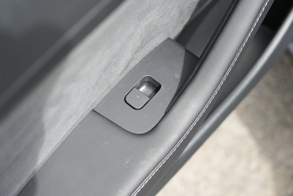 Used 2023 Tesla Model 3 Standard Range RWD image 26