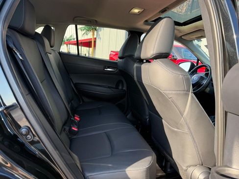 Certified 2025 Toyota Corolla Cross XLE w/ Convenience Package AWD/4WD image 13
