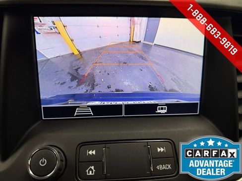 Certified 2023 GMC Acadia SLE w/ Driver Convenience Package image 16