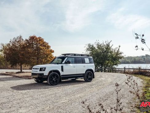 Used 2022 Land Rover Defender 110 X-Dynamic HSE image 44