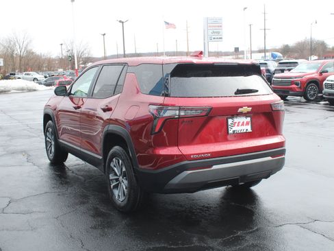 New 2026 Chevrolet Equinox LT image 5