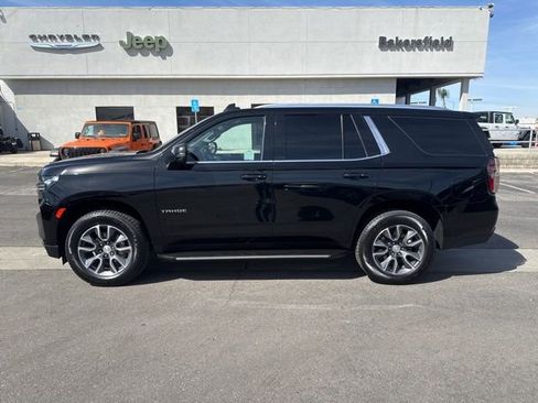 Used 2021 Chevrolet Tahoe LT w/ LT Signature Package RWD image 2
