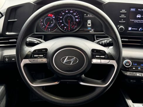 Used 2023 Hyundai Elantra SEL w/ Cargo Package FWD image 14