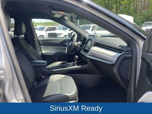 Certified 2023 Jeep Compass Limited AWD/4WD image 16