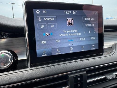 Used 2022 Lincoln Corsair AWD w/ Equipment Group 101A image 16