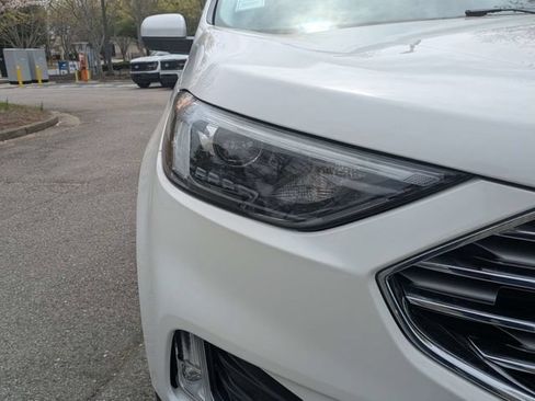 Used 2022 Ford Edge SEL w/ Convenience Package AWD/4WD image 10