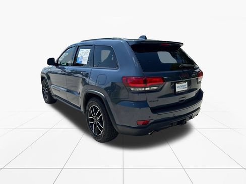 Used 2021 Jeep Grand Cherokee Trailhawk w/ Premium Lighting Group AWD/4WD image 6