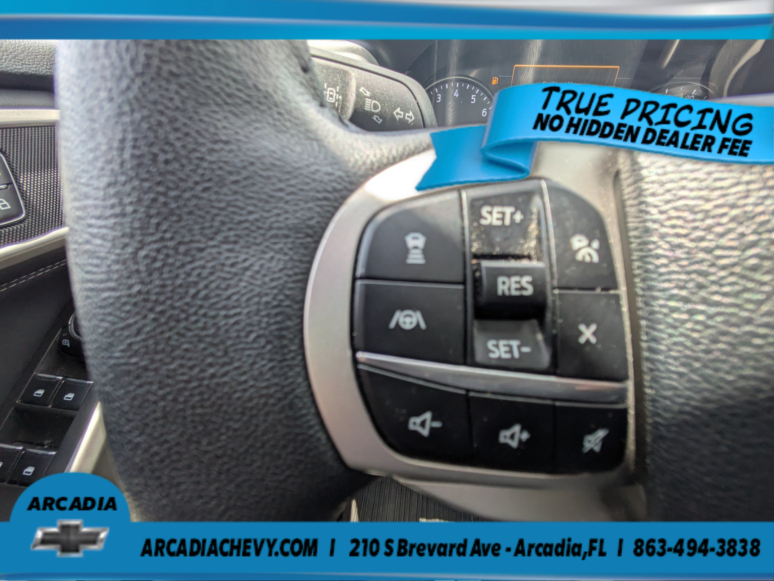 Used 2024 Ford Explorer XLT w/ Equipment Group 202A AWD/4WD image 26