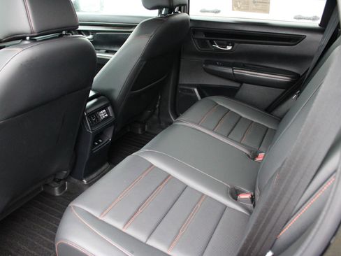 Used 2025 Honda CR-V Sport-L image 18