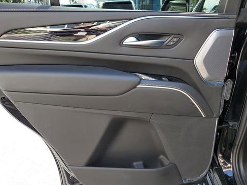 Certified 2023 Cadillac Escalade V AWD/4WD image 17
