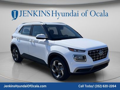 New 2025 Hyundai Venue SEL