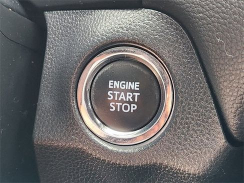 Used 2023 Toyota RAV4 XLE Premium image 20