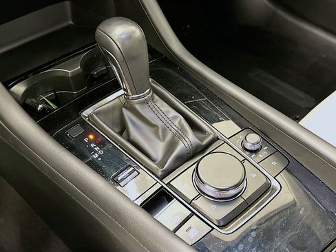 Used 2025 MAZDA MAZDA3 s image 25