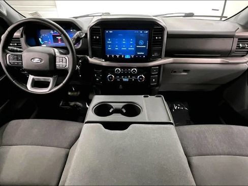 Used 2025 Ford F150 XLT w/ Equipment Group 301A Standard AWD/4WD image 17