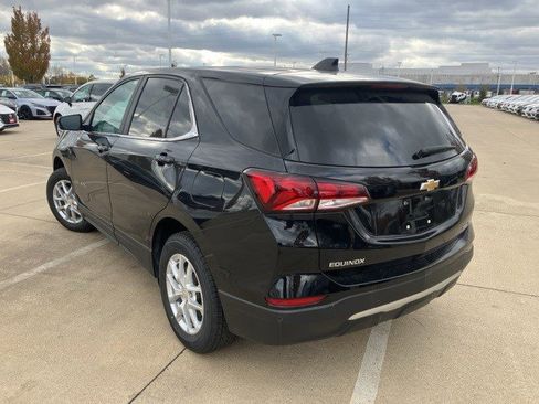 Used 2023 Chevrolet Equinox LT w/ Driver Convenience Package image 8