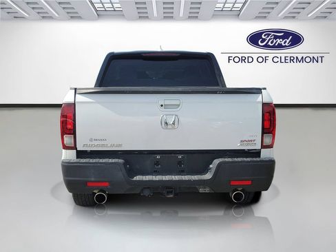 Used 2023 Honda Ridgeline Sport image 4