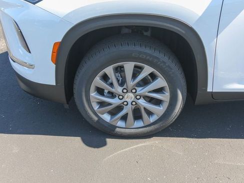New 2026 Buick Enclave Preferred w/ Power Package FWD image 31