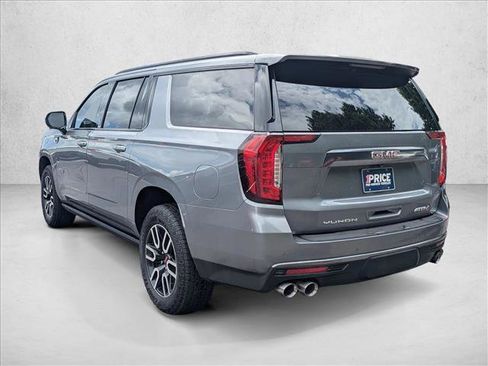 Used 2022 GMC Yukon XL AT4 AWD/4WD image 8
