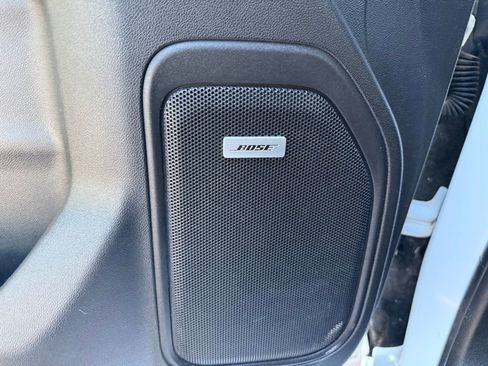 Used 2019 GMC Sierra 1500 SLT image 29