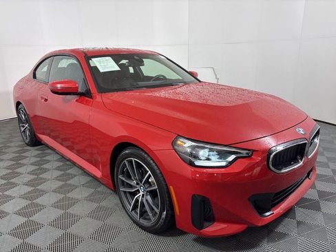 Certified 2024 BMW 230i Coupe w/ Convenience Package image 4