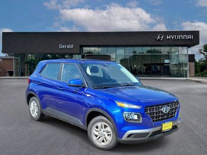 Certified 2023 Hyundai Venue SE w/ Cargo Package