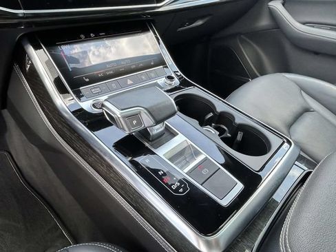 Used 2025 Audi Q7 3.0T Premium Plus AWD/4WD image 18