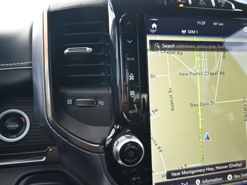 Used 2019 RAM 1500 Limited image 28