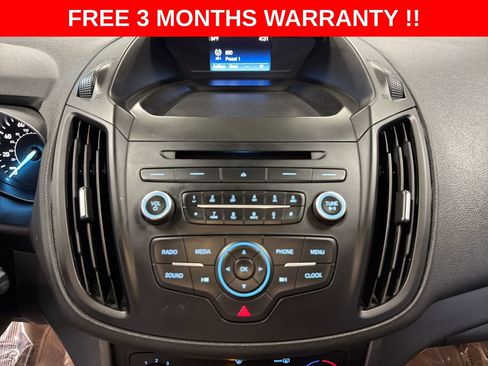 Used 2018 Ford Escape S image 17