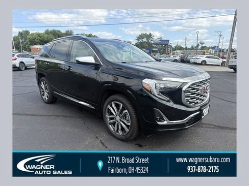 Used 2020 GMC Terrain Denali w/ Denali Premium Package AWD/4WD image 1