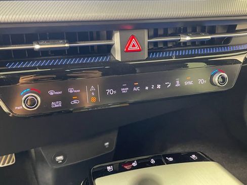 Certified 2023 Kia EV6 GT-Line w/ GT-Line Suede Seat Package AWD/4WD image 8