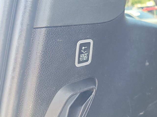 Used 2024 Jeep Wagoneer Series II w/ Flexible Seating Group AWD/4WD image 12