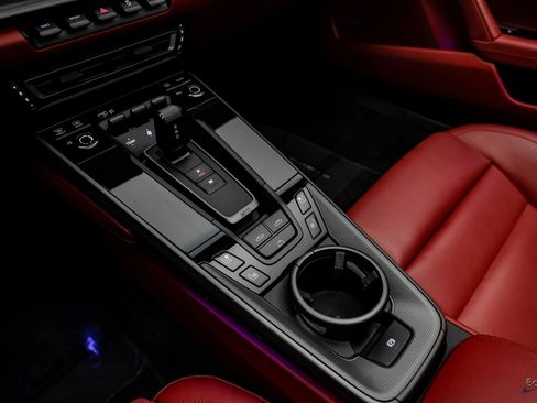 Used 2021 Porsche 911 Carrera 4 image 59