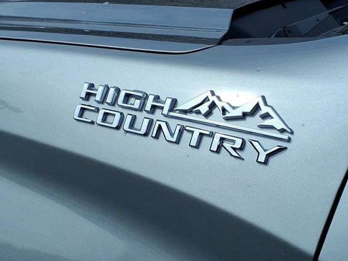 New 2026 Chevrolet Silverado 1500 High Country AWD/4WD image 15