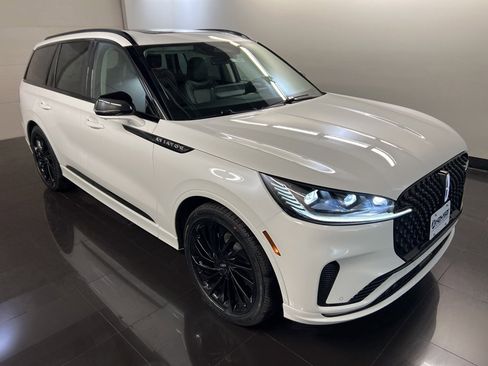 New 2026 Lincoln Aviator Reserve image 1