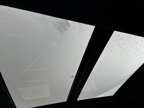 Used 2024 Ford Expedition Limited image 26