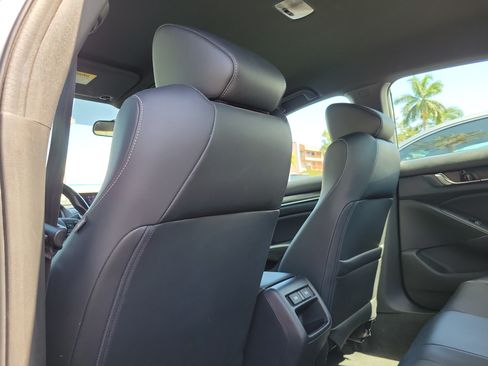 Certified 2022 Honda Accord Sport image 11