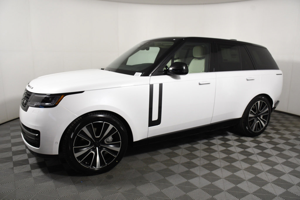 New 2026 Land Rover Range Rover SE AWD/4WD image 2