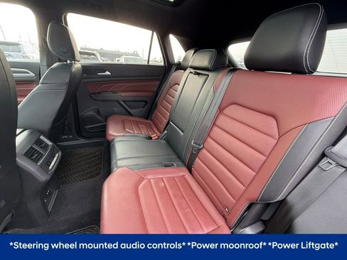 Used 2021 Volkswagen Atlas Cross Sport SEL Premium image 8