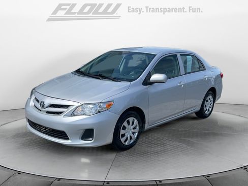 Used 2013 Toyota Corolla L image 4