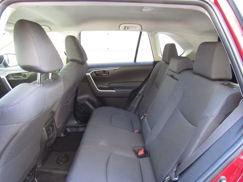 Certified 2024 Toyota RAV4 LE AWD/4WD image 14