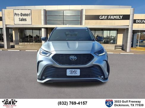 Used 2024 Toyota Highlander XSE FWD image 18